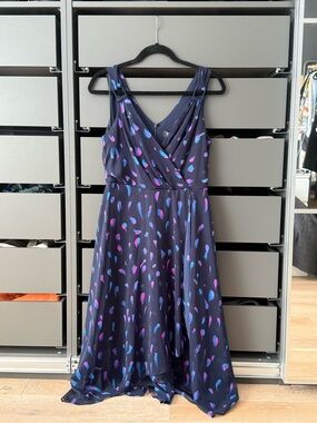 DKNY V-Neck Navy Floral Print A-Line Dress